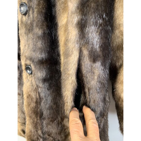 Reversible Platinum Urex Faux Fur Coat 1X Black Raglan Winter A-line Button EUC - Picture 8 of 16